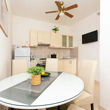 Gordana Apartament *