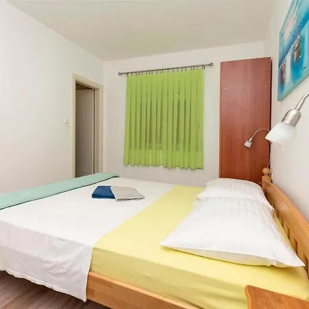 Vanesa Appartement *
